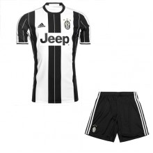 Форма игровая домашняя 2016/17 Ювентус